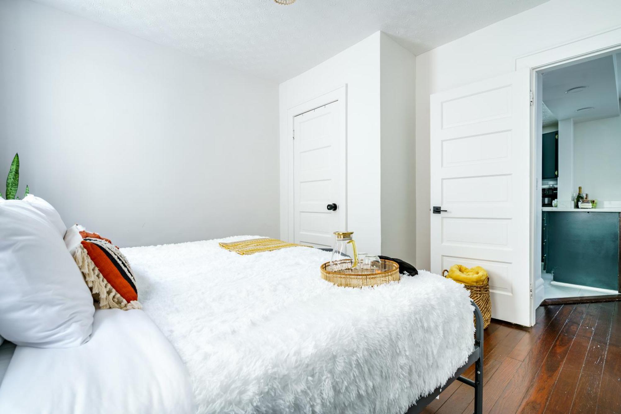 Prime Location Top Rated Clean Parking Free Columbus Exterior photo
